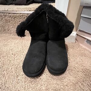 Women Uggs size 8 black